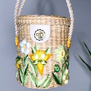 Woven Picnic Style Purse